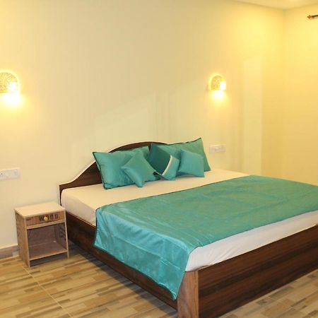 Casa De Joana Hotel กาลังกูติ ภายนอก รูปภาพ