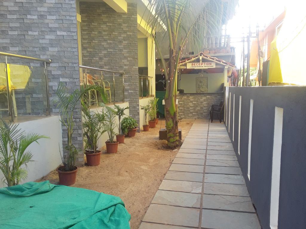Casa De Joana Hotel กาลังกูติ ภายนอก รูปภาพ