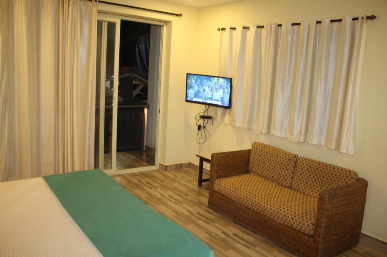 Casa De Joana Hotel กาลังกูติ ภายนอก รูปภาพ
